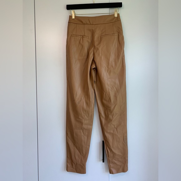 Express Tan Set - Picture 13 of 15